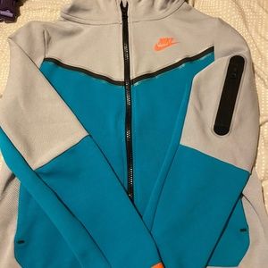 Nike tech jacket